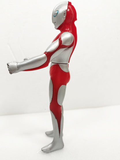 Ultraman Powered Made in Japan Height about 17cm Sofvi Figure retro vintage major scratches and dirt