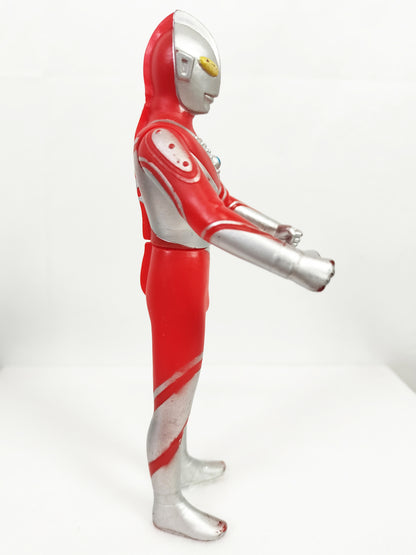 Ultraman Zoffy Made in China Height about 16.5cm Manufactured in 2000 Sofvi Figure retro vintage major scratches and dirt