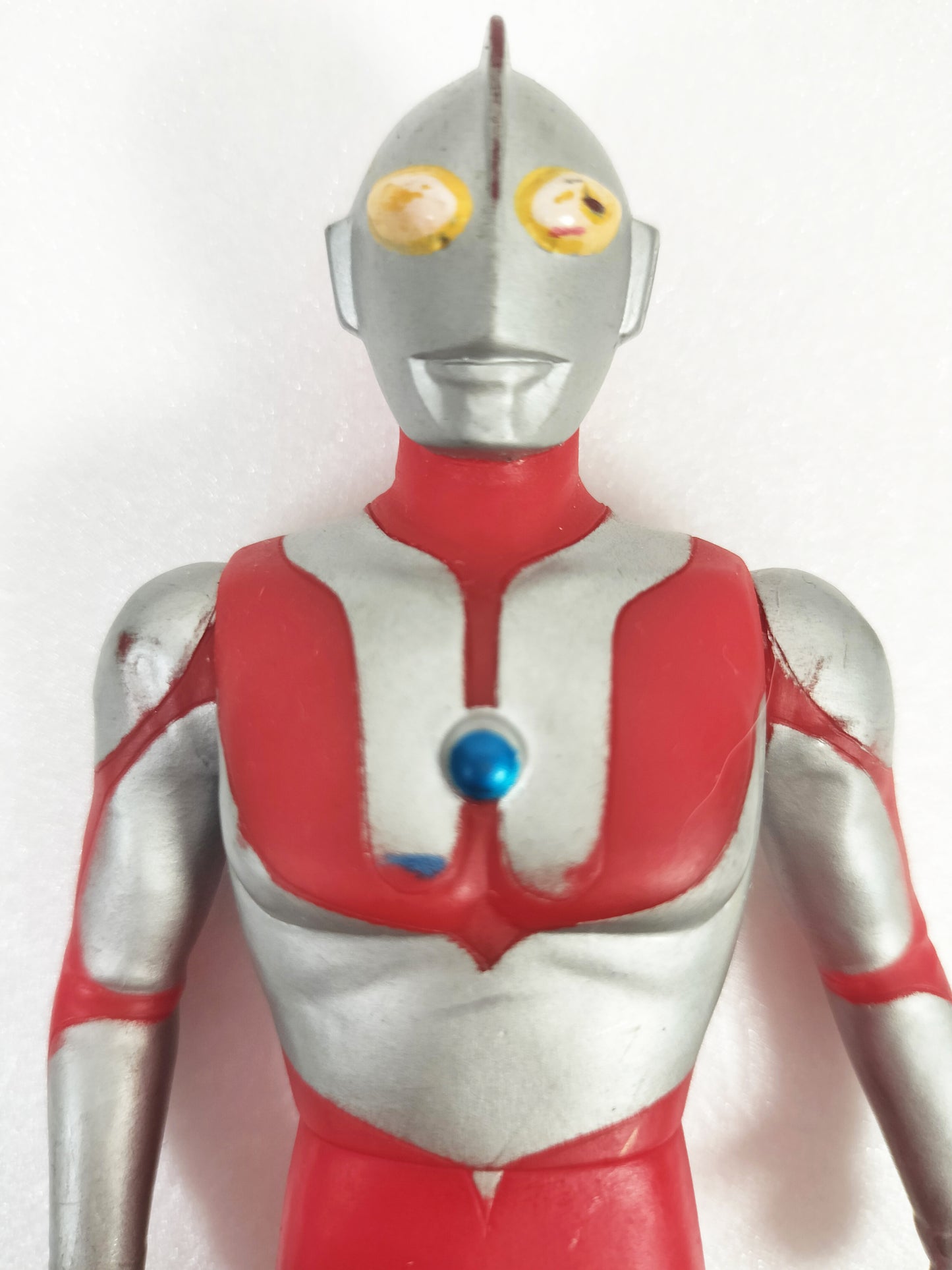 Ultraman (Normal) Made in China Height about 16.5cm Manufactured in 2000 Sofvi Figure retro vintage major scratches and dirt