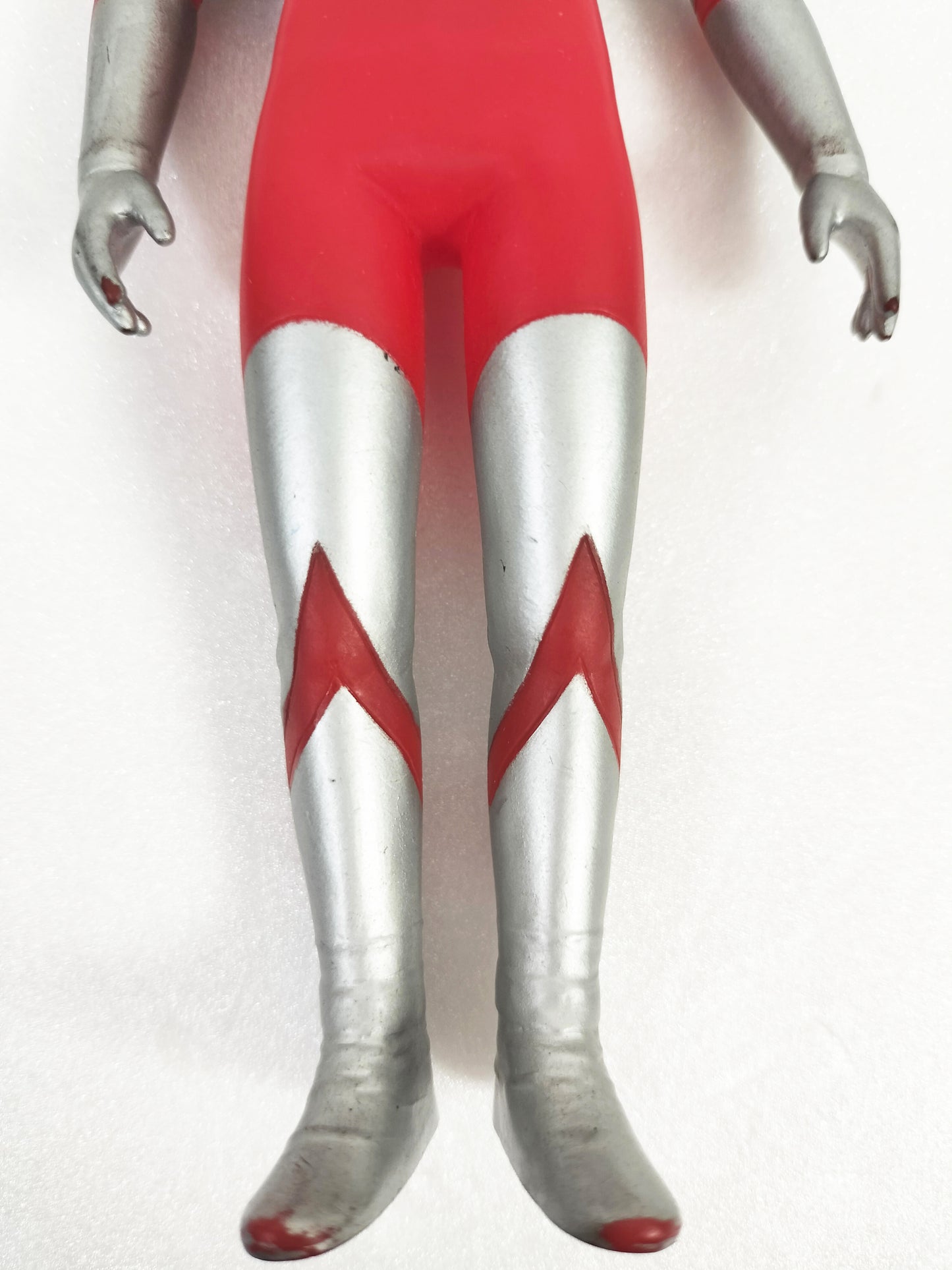 Ultraman (Normal) Made in China Height about 16.5cm Manufactured in 2000 Sofvi Figure retro vintage major scratches and dirt