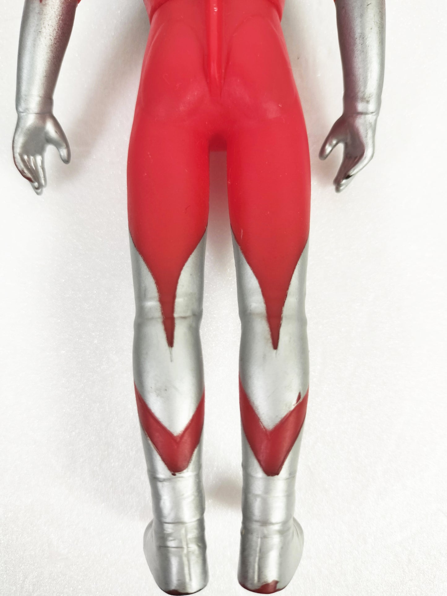 Ultraman (Normal) Made in China Height about 16.5cm Manufactured in 2000 Sofvi Figure retro vintage major scratches and dirt