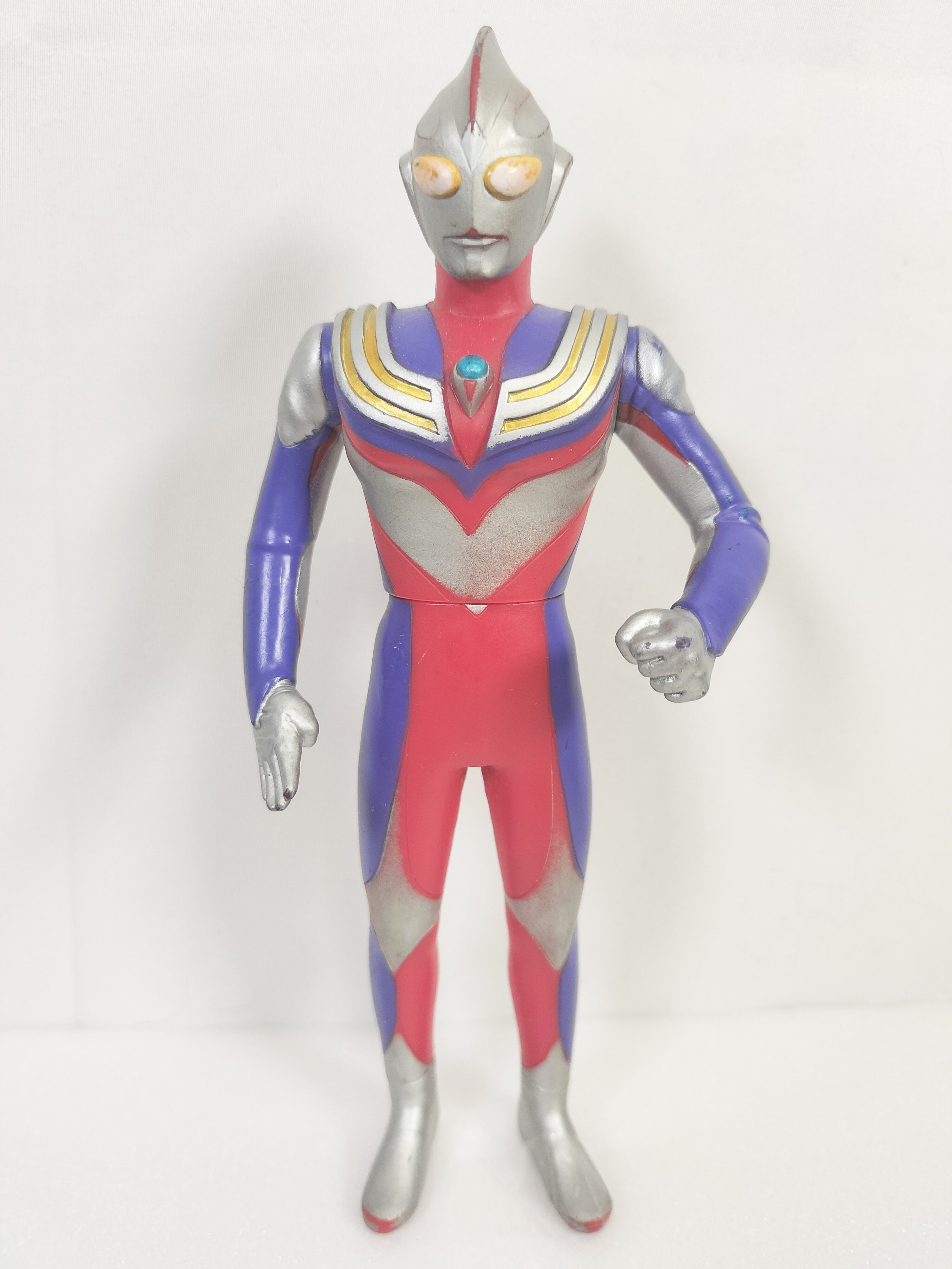 Ultraman Tiga Made in China Height about 17cm Manufactured in 2000 Sofvi  Figure retro vintage major scratches and dirt