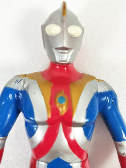 Ultraman Cosmos (Eclipse Mode) Made in China Height about 15.5cm Manufactured in 2002 Sofvi Figure retro vintage major scratches and dirt