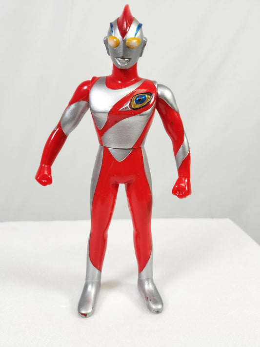 Ultraman Nice Made in China Height about 16cm Manufactured in 1999 Sofvi Figure retro vintage major scratches and dirt