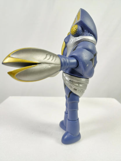 Ultraman series Child Baltan Made in China Height about 15.5cm Manufactured in 2001 Sofvi Figure retro vintage major scratches and dirt