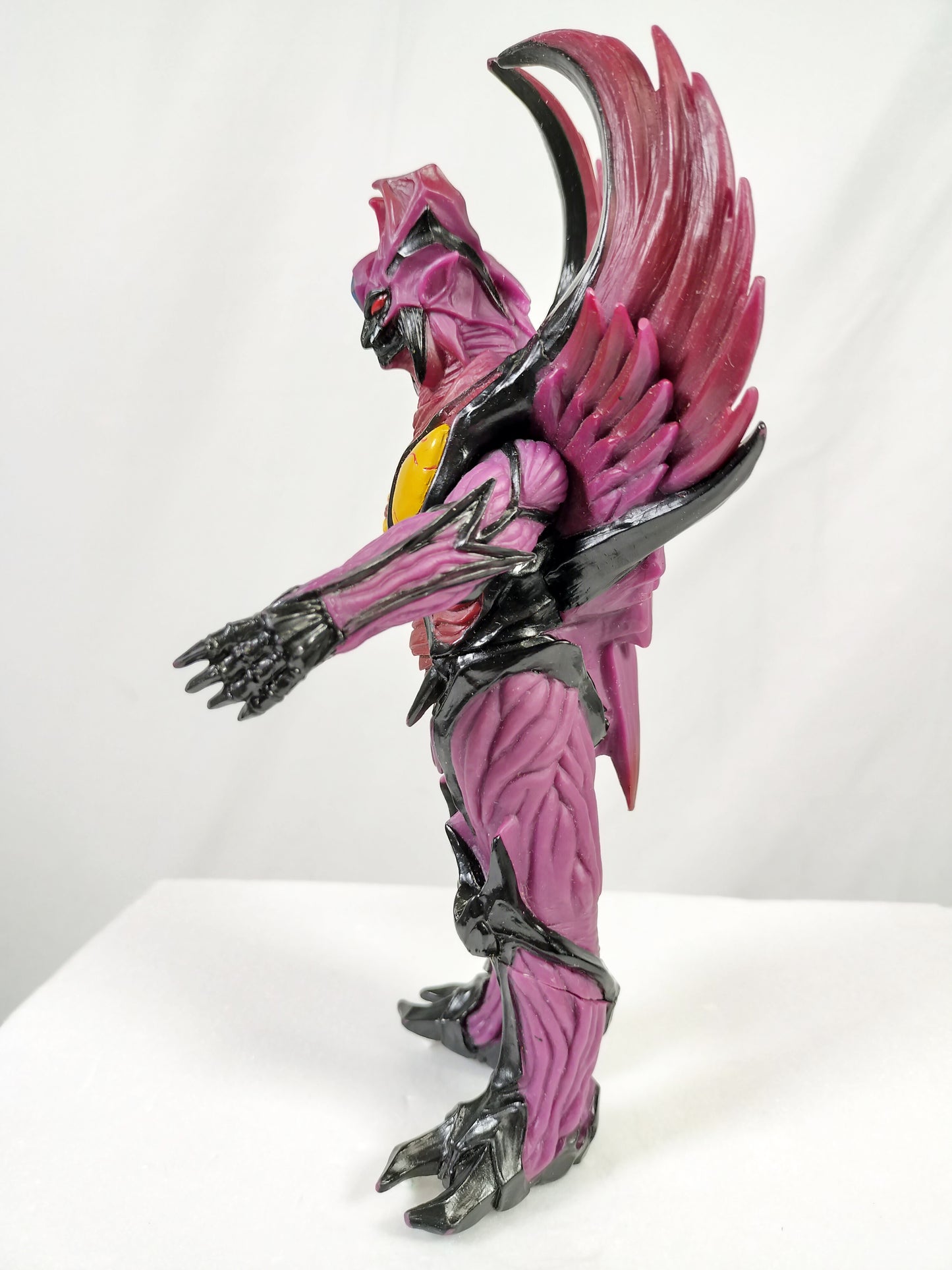 Ultraman Cosmos series Chaos Darkness Made in China Height about 20cm Manufactured in 2002 Sofvi Figure retro vintage major scratches and dirt