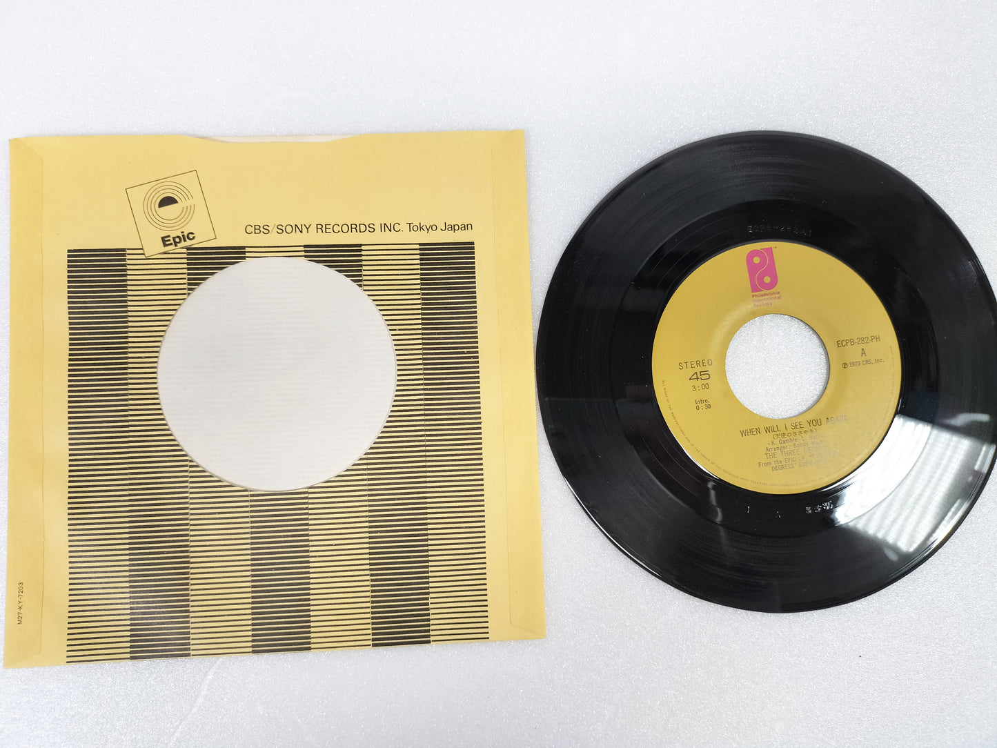 1974 Whispering Angels Three Degrees B: Season of Happiness Japanese record vintage